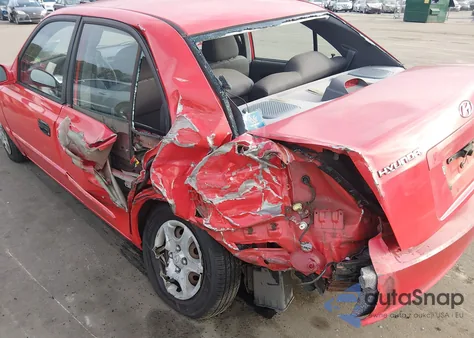 2005 Hyundai Accent Gls from USA, damaged, VIN KMHCG45C65U605963